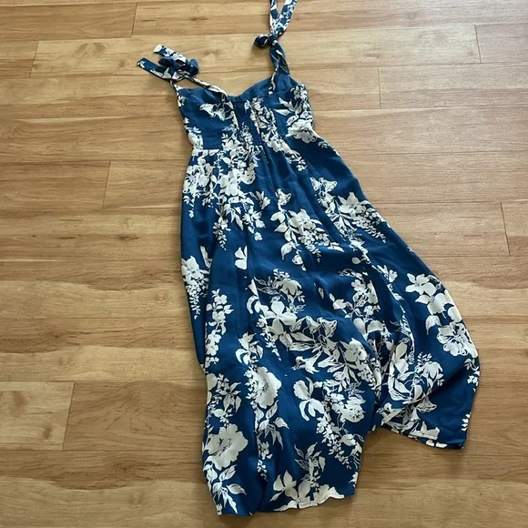 Reformation Nadira Dress Cyanotype 2 - Picture 6 of 8